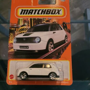 Matchbox '2020 Honda E EV Electric Vehicle - White #1 1/100 2021 Basic Car