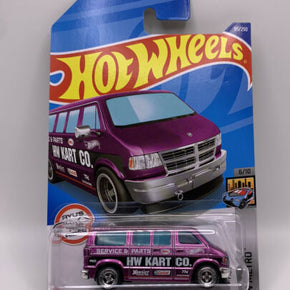 Hot Wheels 2022 Super Treasure Hunt - Dodge Van - In Hand - C Case