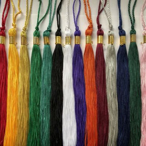 GRADUATION TASSEL 15-16" & YEAR CHARM 1980 1981 1982 1983 1984 1985 1986 1987 / Color White / Year Rectangle 1983