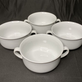 Set of 4 Essential White by Williams-Sonoma Flat Cream Soup Bowls 4-3/4”