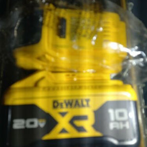 Pair (2) DEWALT DCB210  20V MAX XR 10AH Lithium-Ion High Capacity Battery - NEW