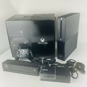 Microsoft Xbox One Day One Edition Console 500GB with Kinect - Complete in Box