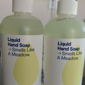 2x Smartly Liquid Hand Soap Smells Like A Meadow 10 FL OZ.