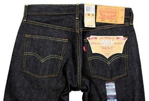 Levi's 501 Men's Straight Leg Shrink To Fit Button Fly Black Jeans 501-0226 / Bottoms Size (Men's) 32 / Inseam 30 / Size Type Regular