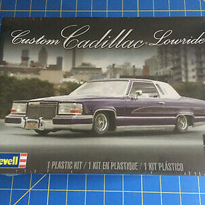 92 CADILLAC CUSTOM LOWRIDER PURPLE V8 1992 F/S Plastic Model Kit hedders20oo