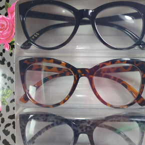 NIB 3 Pairs Betsey Johnson Oversized Cat Eye Reading Glasses Readers / Frame Material +1.50