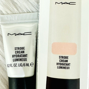 MAC STROBE CREAM HYDRATANT LUMINEUX PINKLITE 6 ML/ 0.2 FL OZ