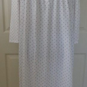 ARIA WOMEN’S SIZE XL WHITE & PINK FLORAL COTTON BLEND  LACE TRIM LONG NIGHTGOWN