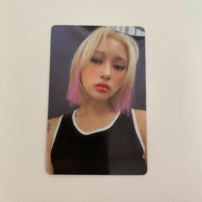 Dreamcatcher Road to Utopia Album Photocard / Member Siyeon 5